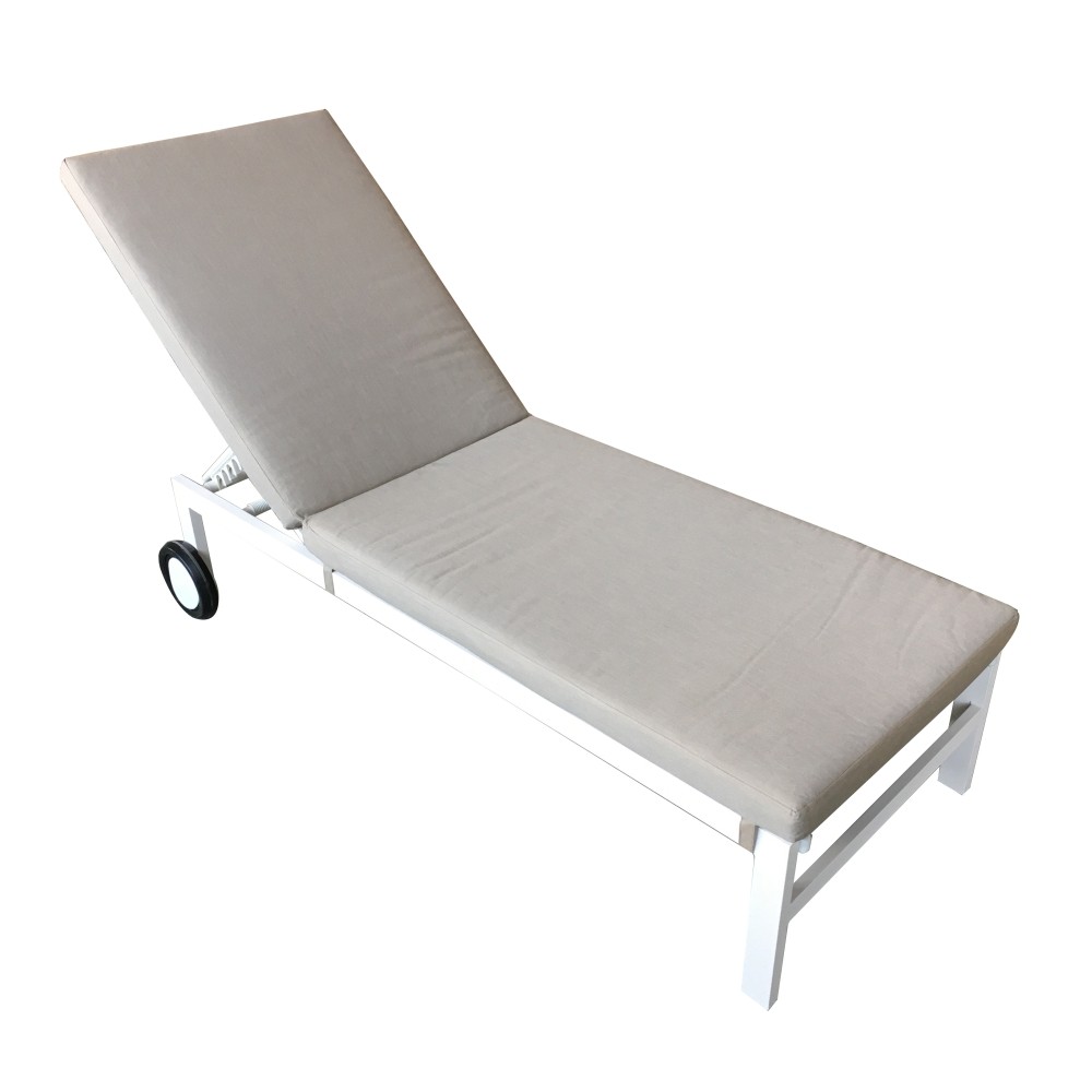 Titchwell Sun Lounger In White